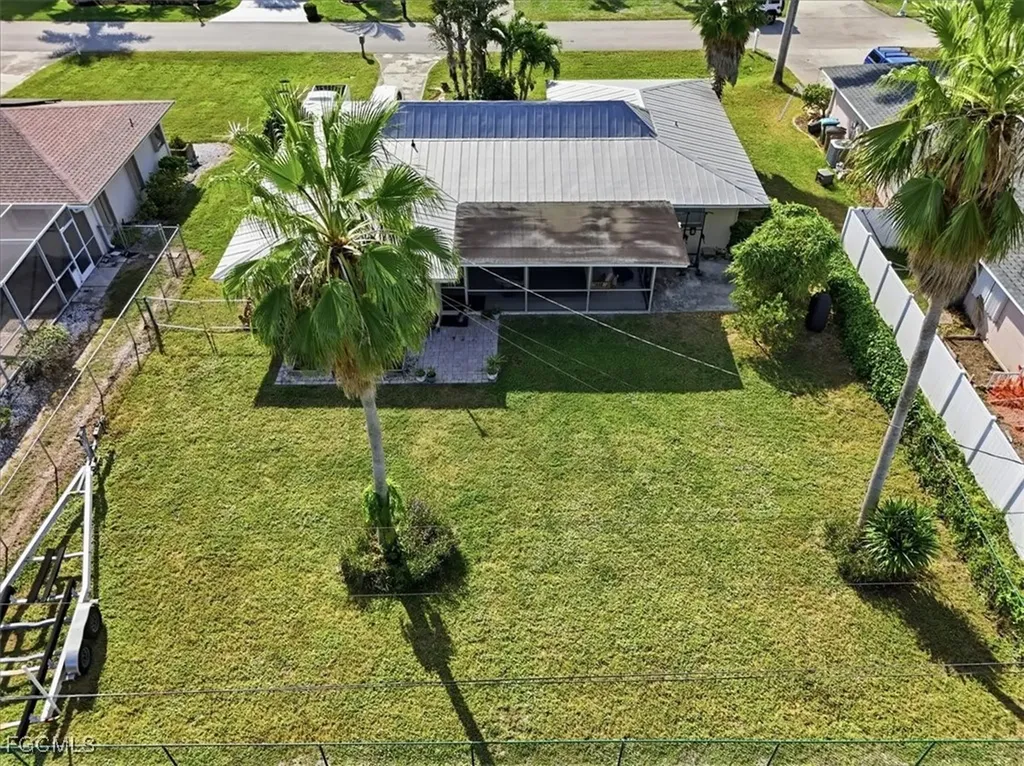 1211 SE 34th Street Cape Coral FL 33904