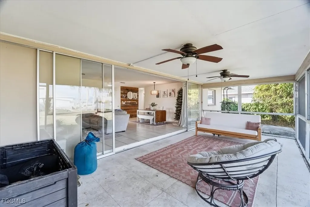 1211 SE 34th Street Cape Coral FL 33904