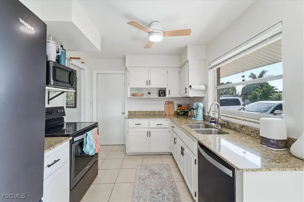 1211 SE 34th Street Cape Coral FL 33904