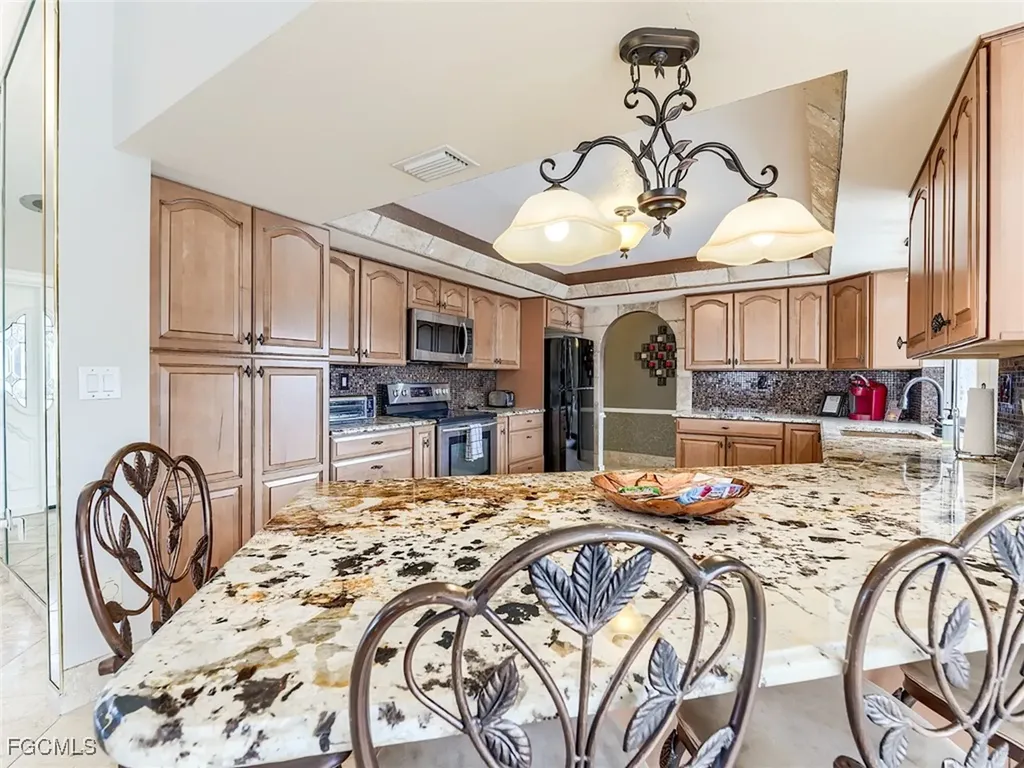 1506 SW 52nd Lane Cape Coral FL 33914