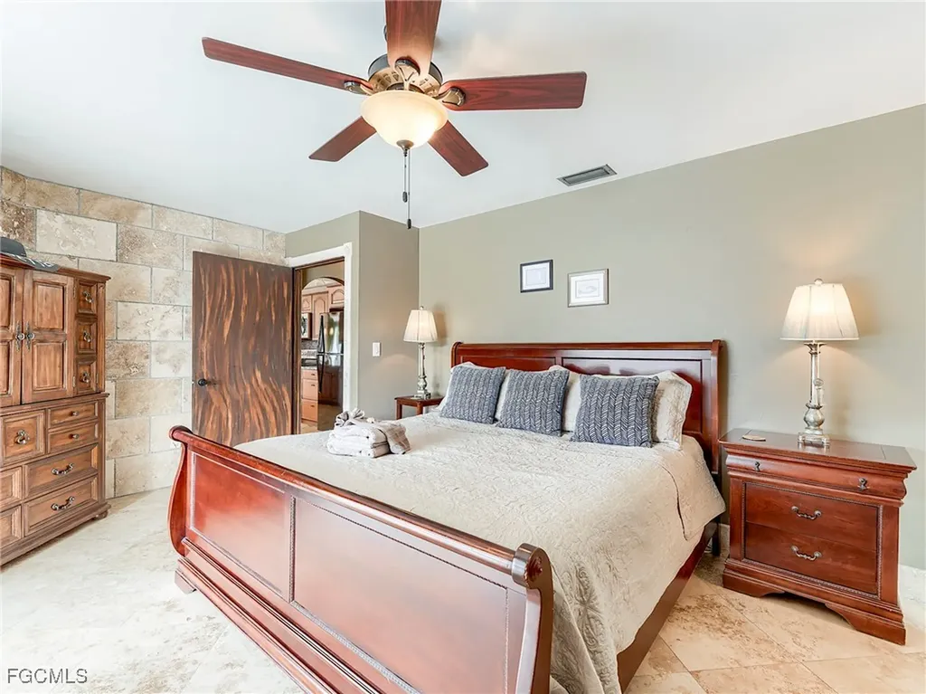 1506 SW 52nd Lane Cape Coral FL 33914