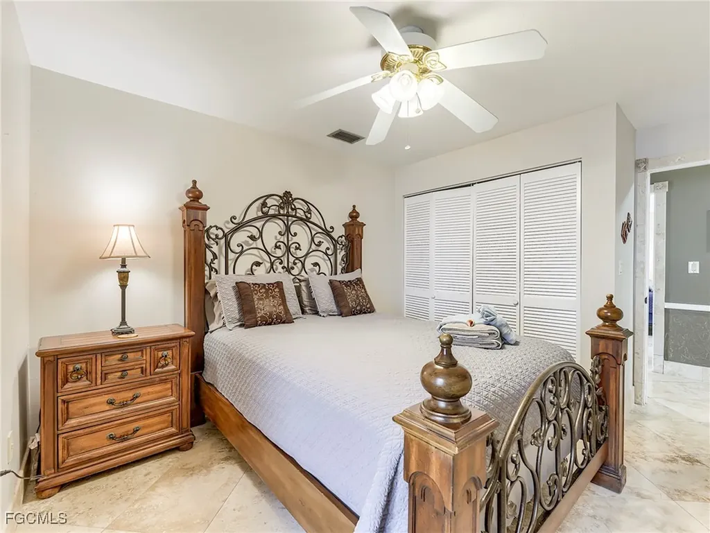 1506 SW 52nd Lane Cape Coral FL 33914