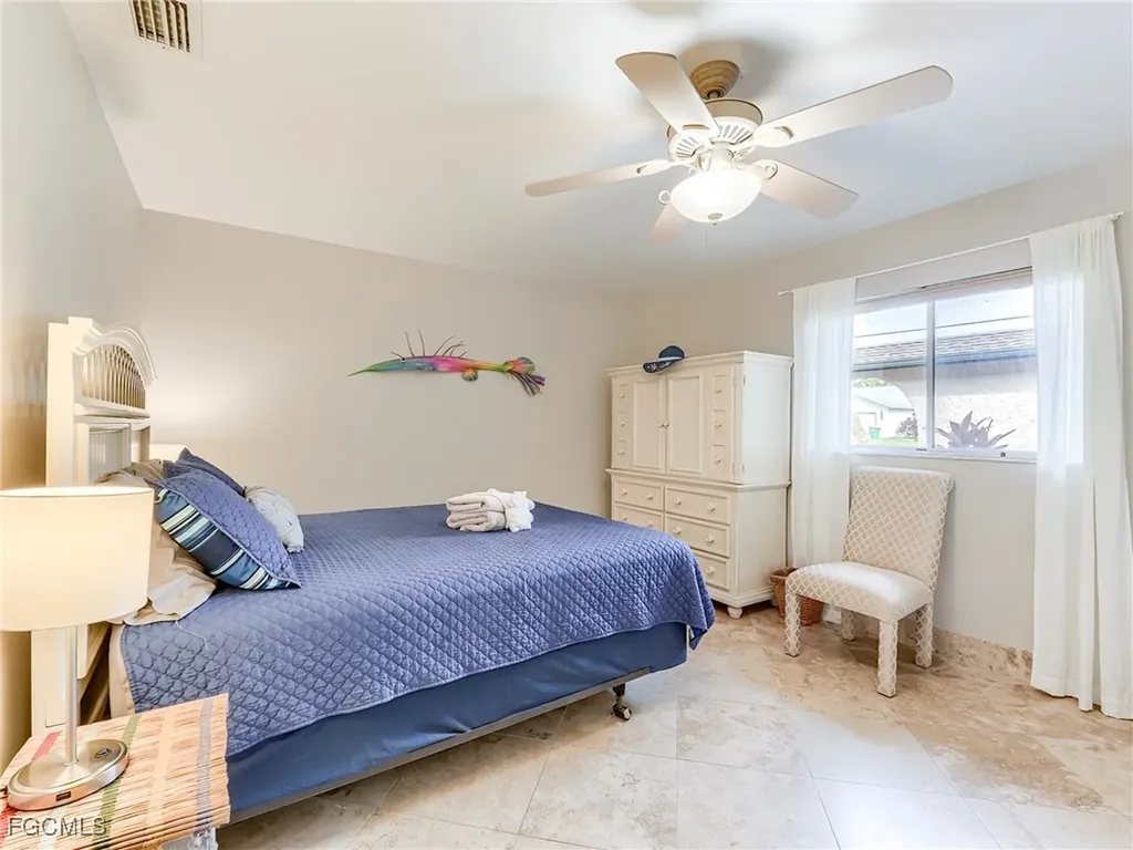 1506 SW 52nd Lane Cape Coral FL 33914