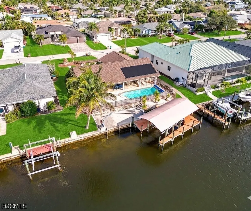 1506 SW 52nd Lane Cape Coral FL 33914