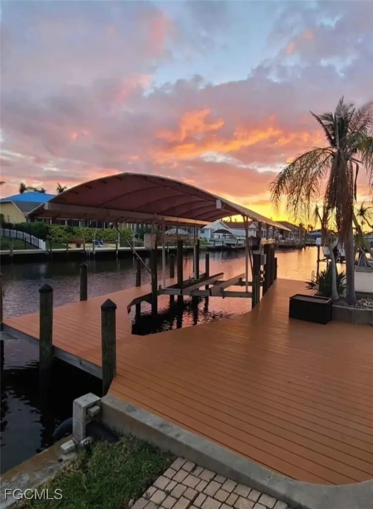 1506 SW 52nd Lane Cape Coral FL 33914