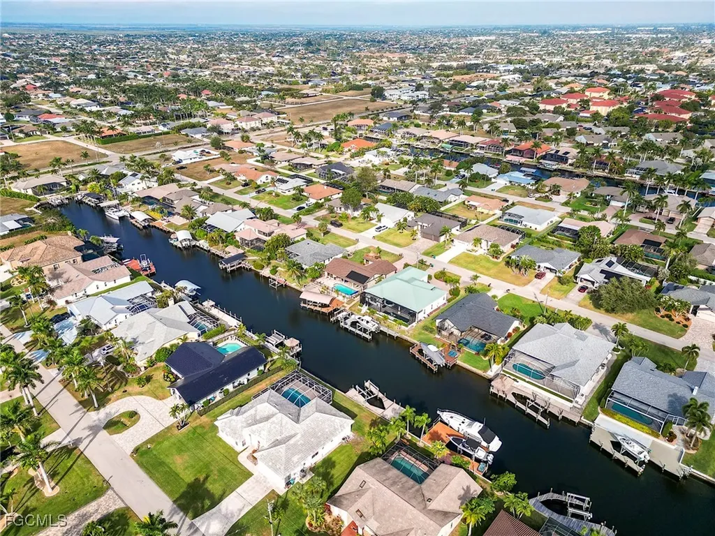 1506 SW 52nd Lane Cape Coral FL 33914