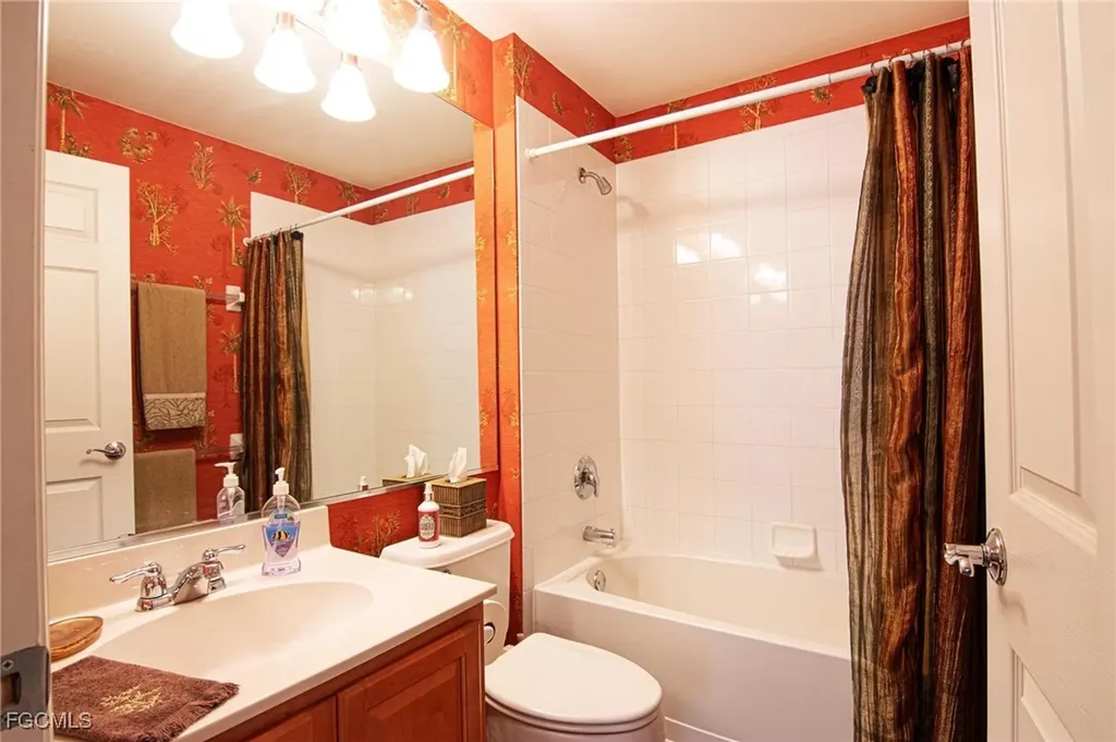 2520 Belleville Court Cape Coral FL 33991