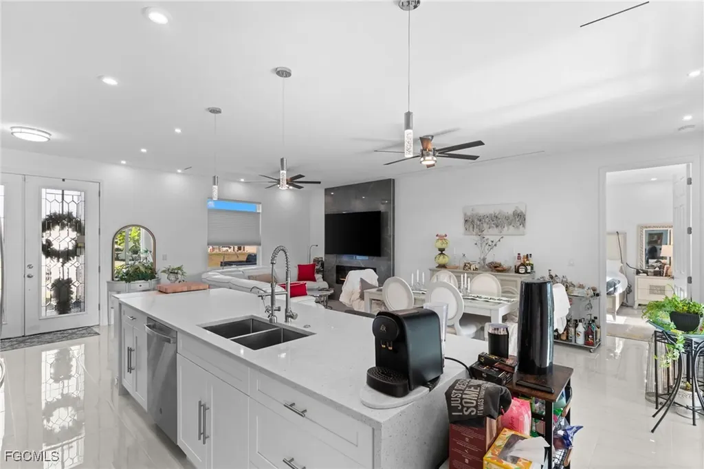 2617 42nd Street SW Lehigh Acres FL 33976