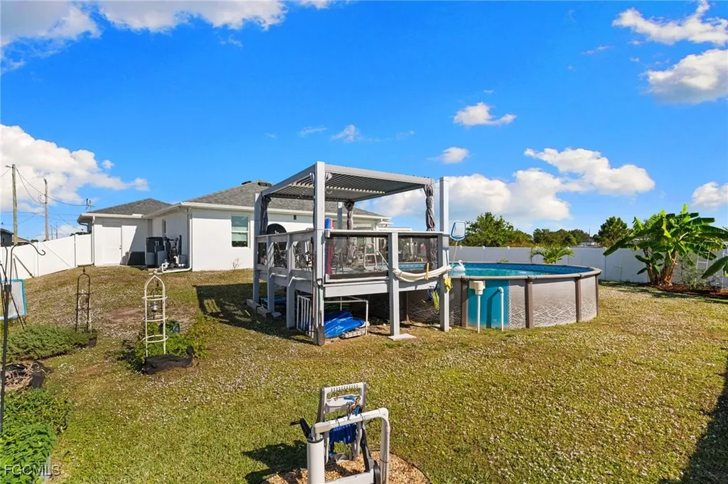 2617 42nd Street SW Lehigh Acres FL 33976