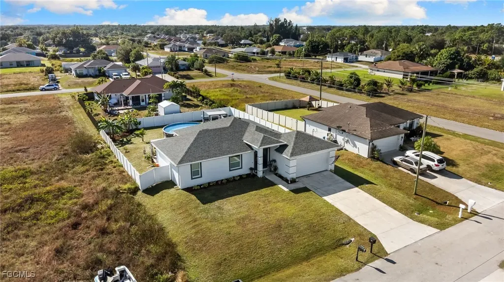 2617 42nd Street SW Lehigh Acres FL 33976