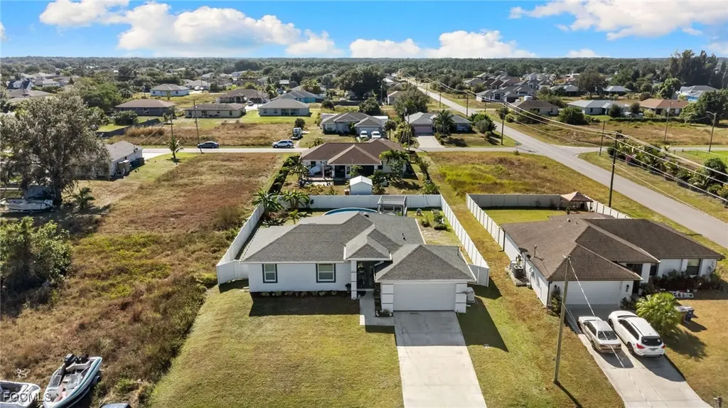 2617 42nd Street SW Lehigh Acres FL 33976
