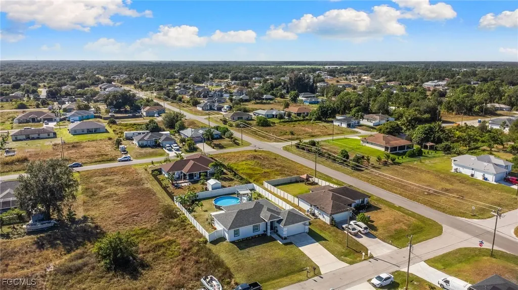 2617 42nd Street SW Lehigh Acres FL 33976