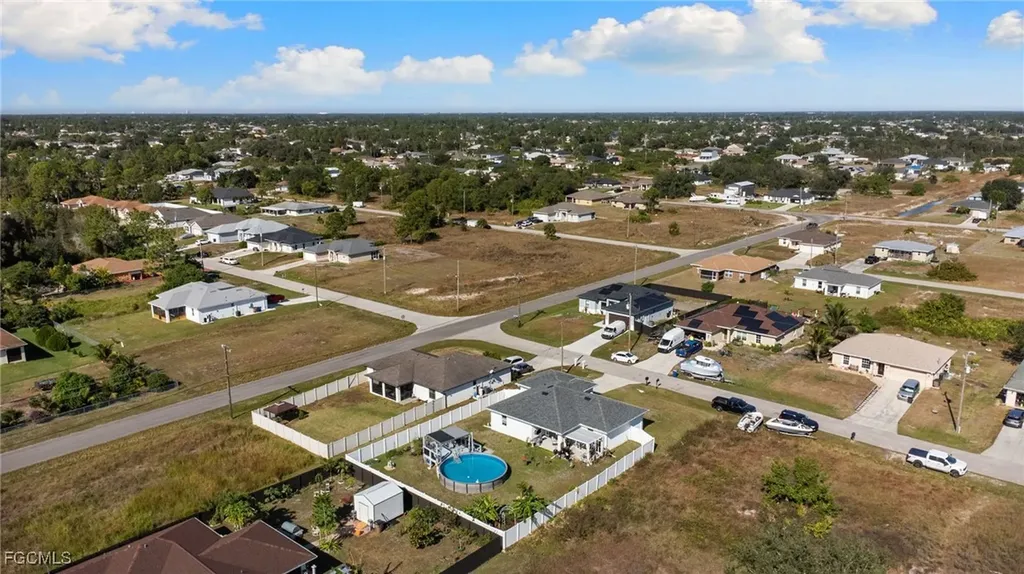 2617 42nd Street SW Lehigh Acres FL 33976