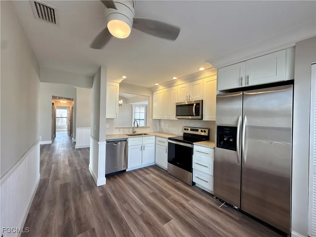 1038 NE Van Loon Terrace Cape Coral FL 33909