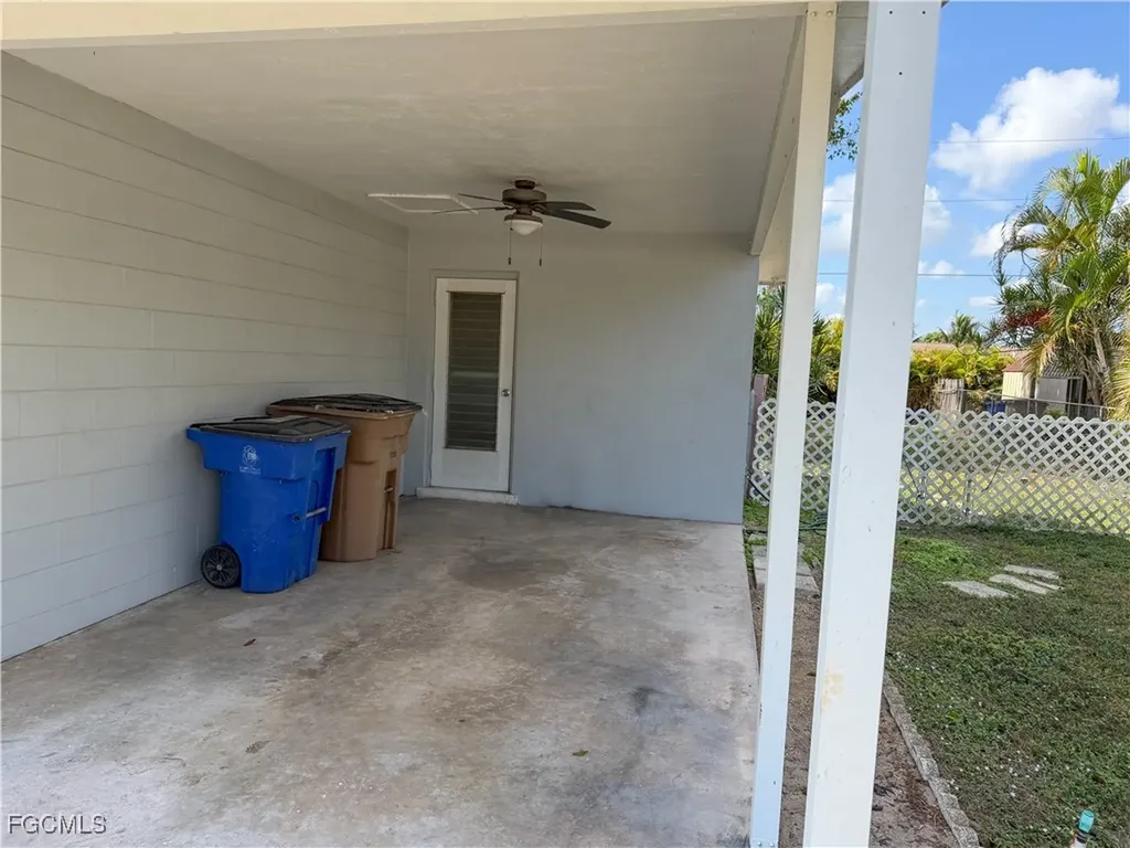348 Crestwood Avenue Lehigh Acres FL 33936