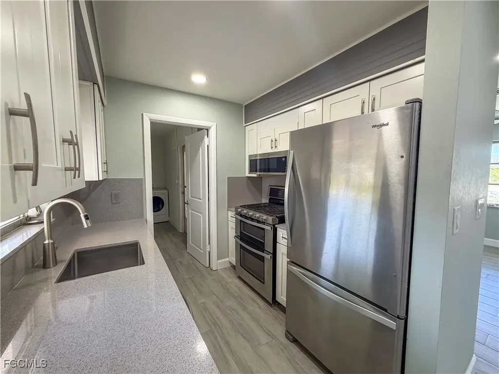 348 Crestwood Avenue Lehigh Acres FL 33936