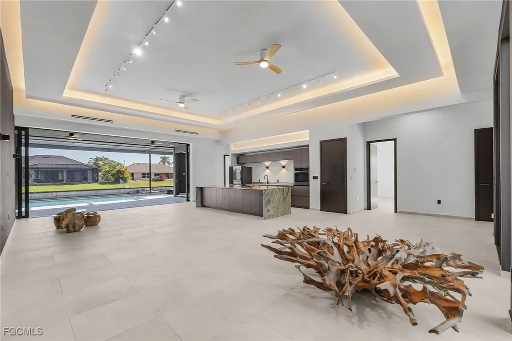 3311 SW 11th Court Cape Coral FL 33914