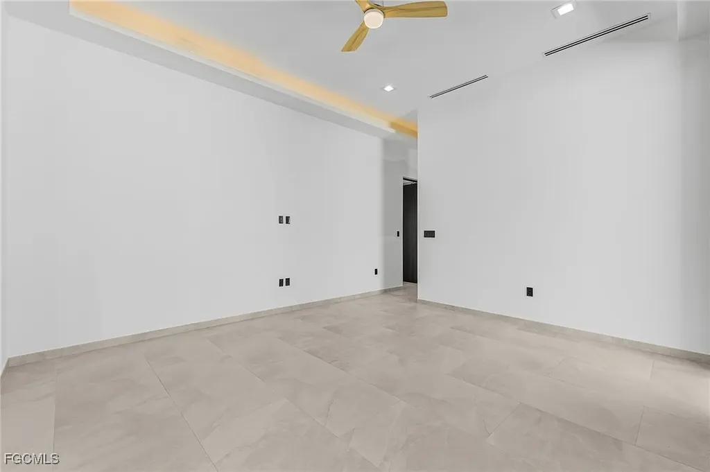 3311 SW 11th Court Cape Coral FL 33914