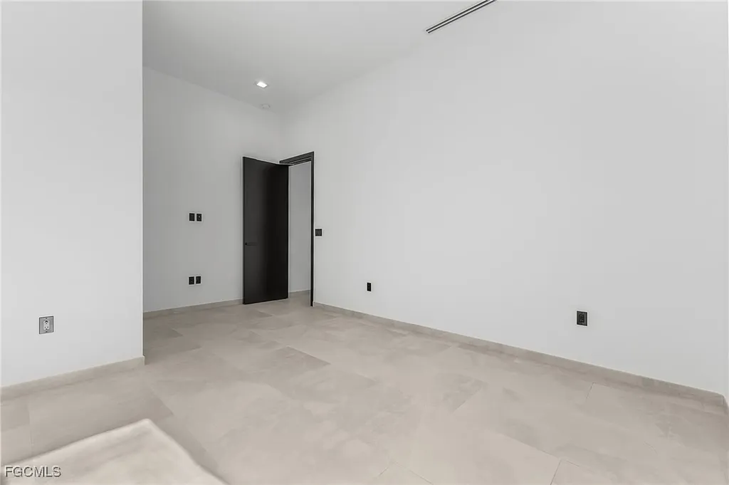 3311 SW 11th Court Cape Coral FL 33914