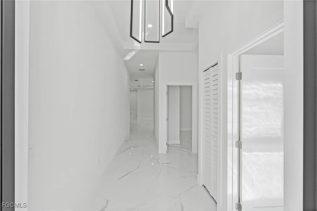 5037 Pinetree Circle Labelle FL 33935