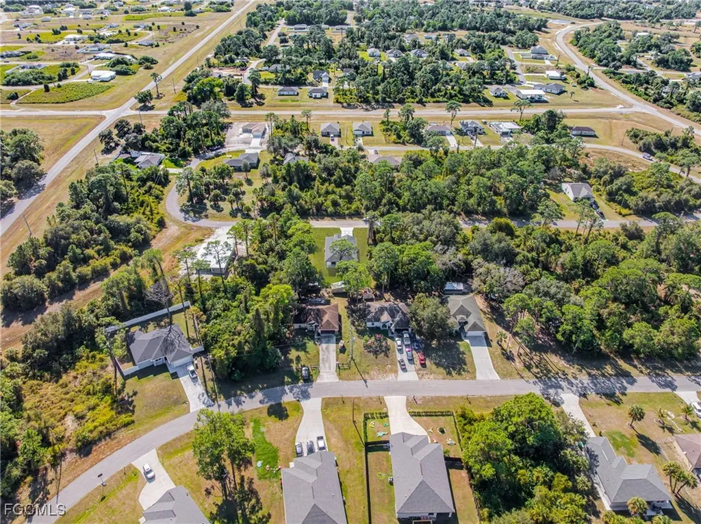 5037 Pinetree Circle Labelle FL 33935
