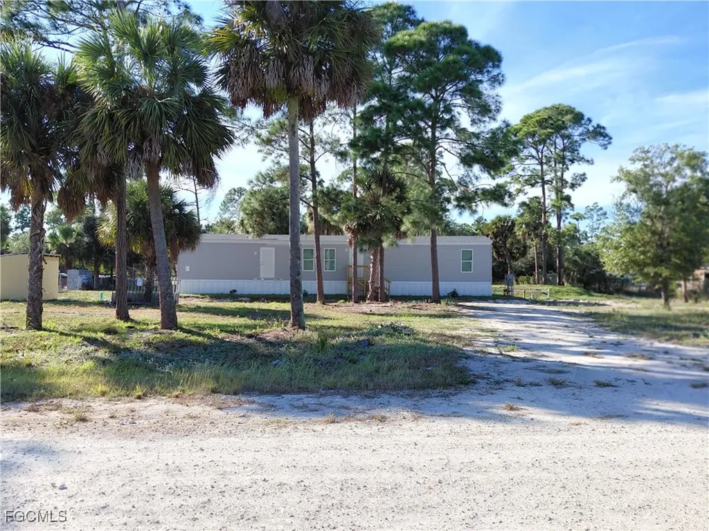 630 S Trebol Street Clewiston FL 33440