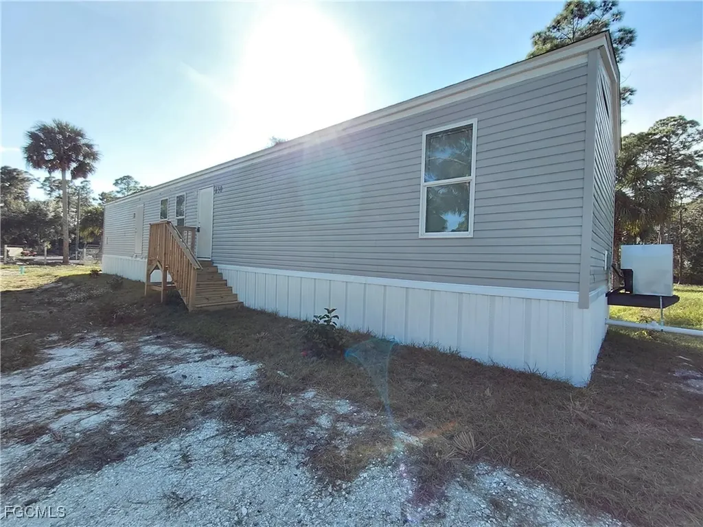 630 S Trebol Street Clewiston FL 33440