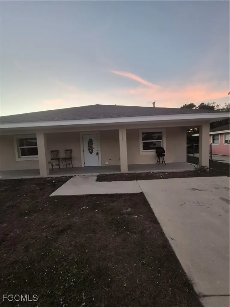 3566 Evans Avenue Fort Myers FL 33901