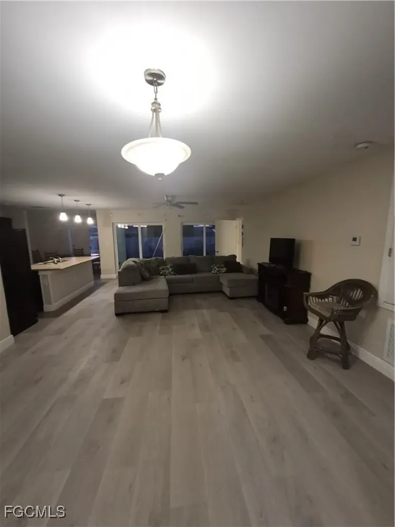 3566 Evans Avenue Fort Myers FL 33901