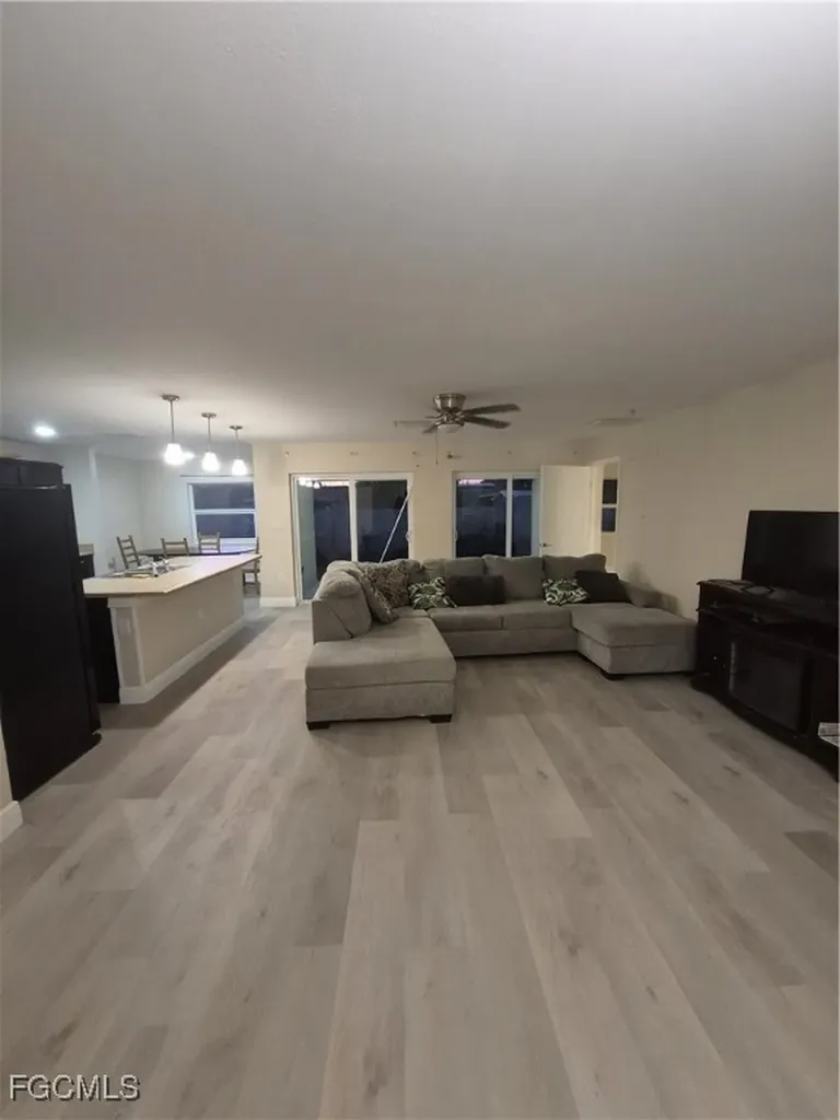 3566 Evans Avenue Fort Myers FL 33901