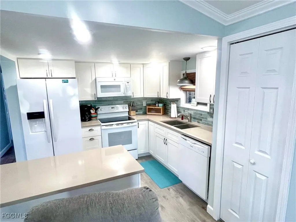 11331 Azalea Lane Fort Myers Beach FL 33931