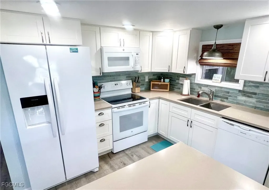 11331 Azalea Lane Fort Myers Beach FL 33931