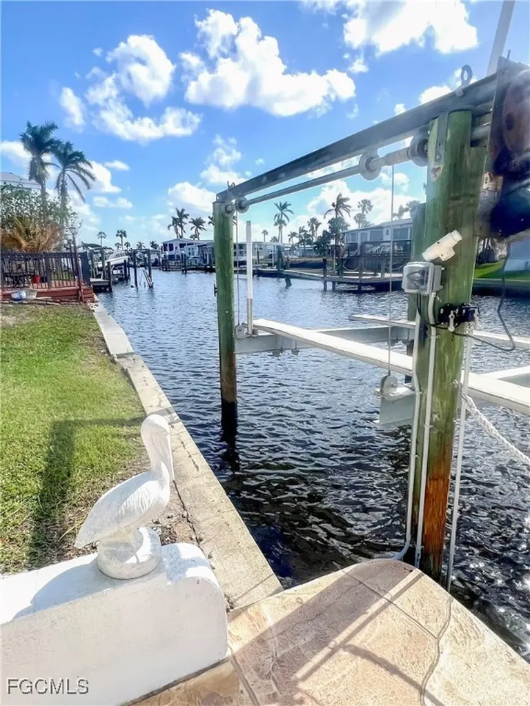 11331 Azalea Lane Fort Myers Beach FL 33931