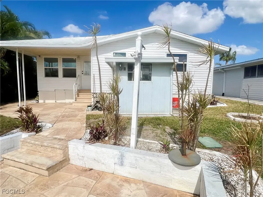 11331 Azalea Lane Fort Myers Beach FL 33931