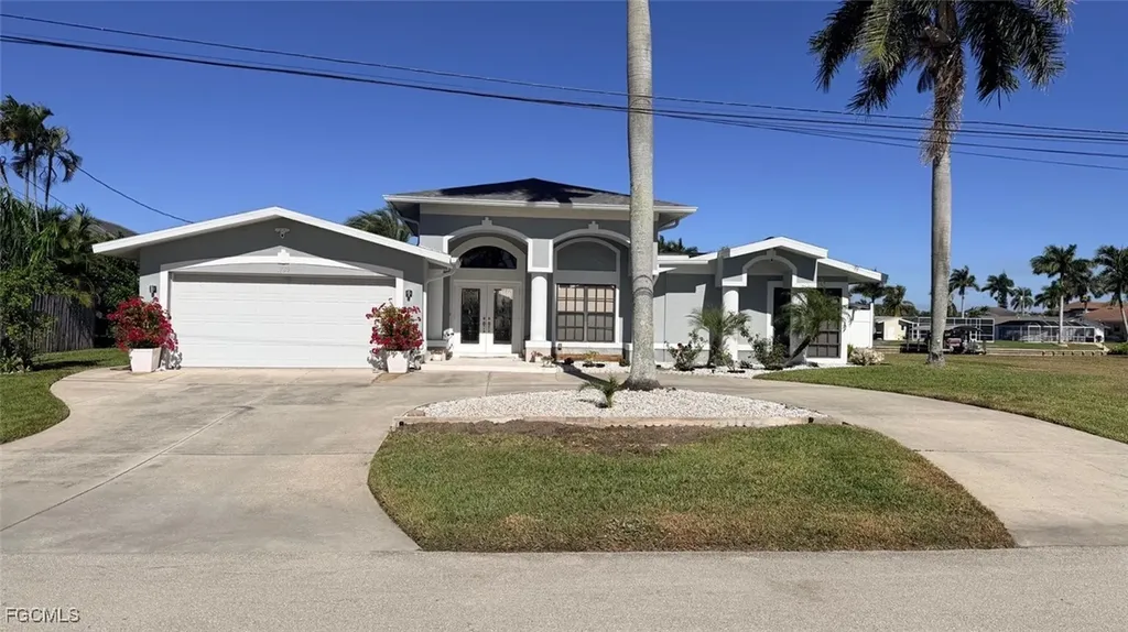 1709 SE 44th Terrace Cape Coral FL 33904