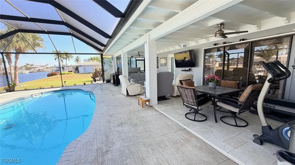 1709 SE 44th Terrace Cape Coral FL 33904