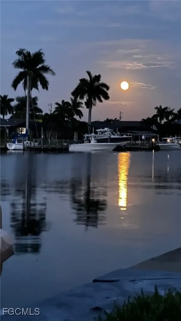 1709 SE 44th Terrace Cape Coral FL 33904