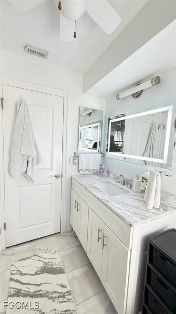 1709 SE 44th Terrace Cape Coral FL 33904