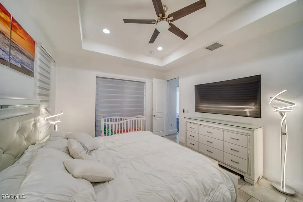 1528 NW 24th Place Cape Coral FL 33993