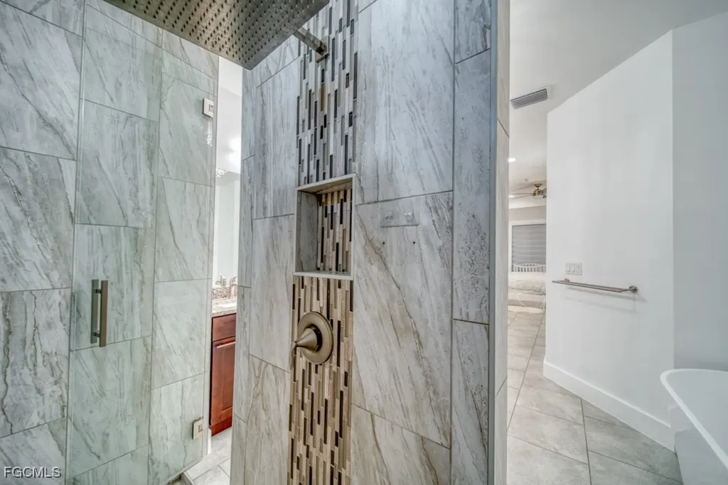 1528 NW 24th Place Cape Coral FL 33993