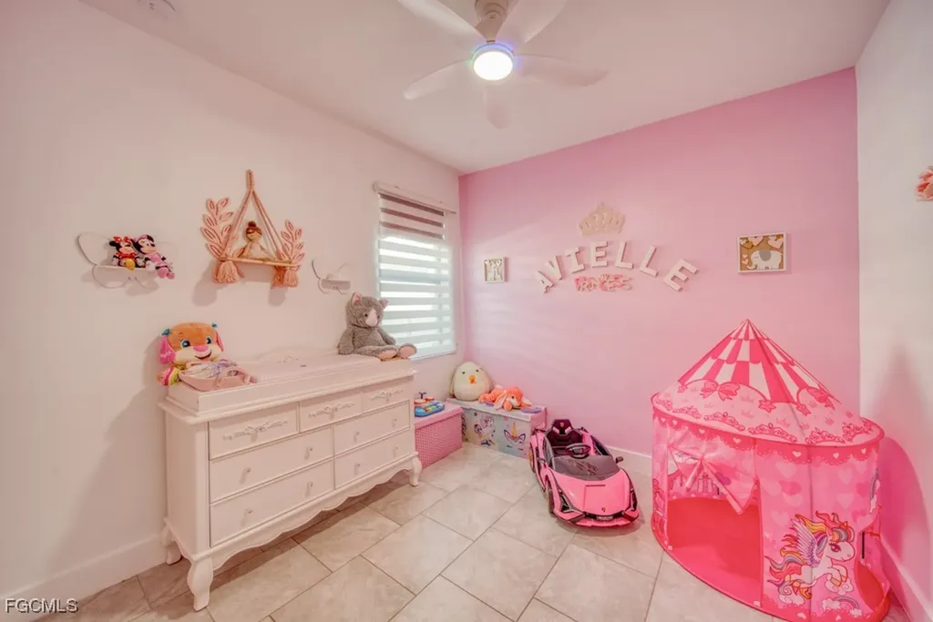 1528 NW 24th Place Cape Coral FL 33993