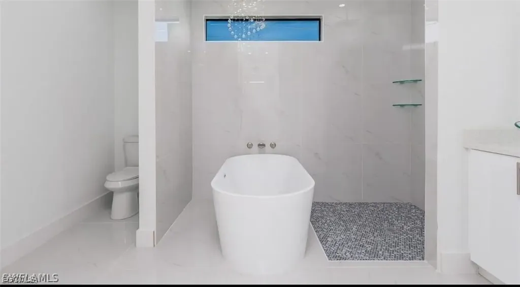 2109 El Dorado Boulevard N Cape Coral FL 33993