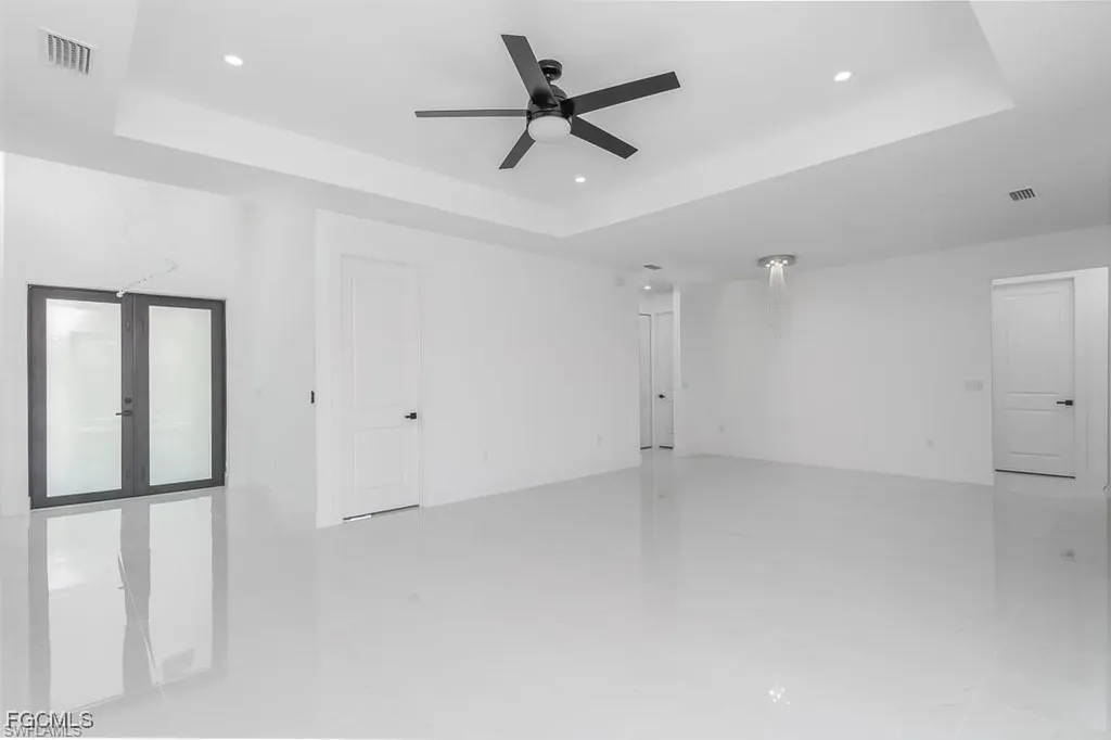 2109 El Dorado Boulevard N Cape Coral FL 33993