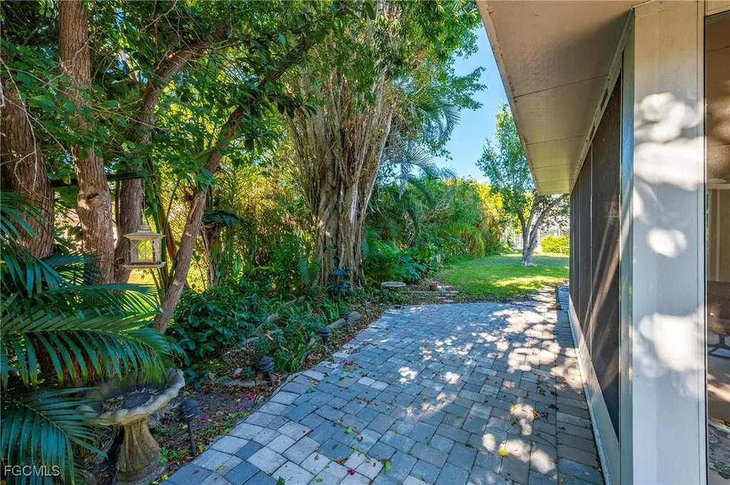 11432 Waterford Village Drive Fort Myers FL 33913