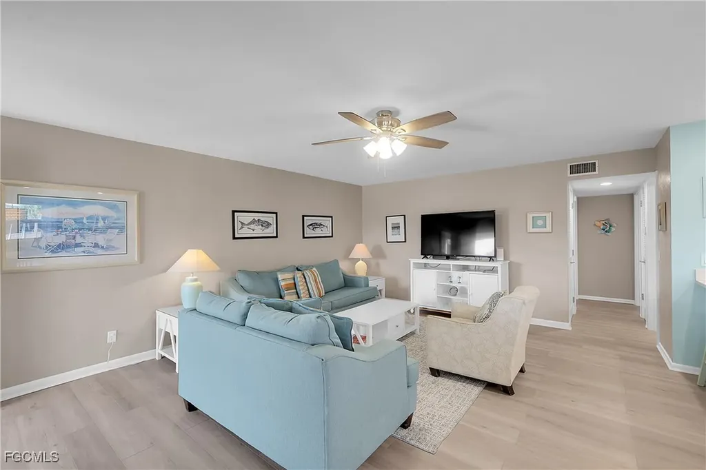 827 E Gulf Drive Sanibel FL 33957