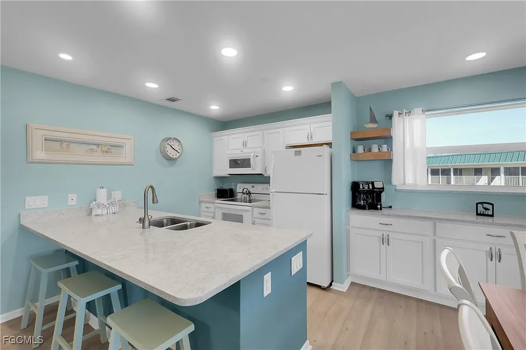 827 E Gulf Drive Sanibel FL 33957