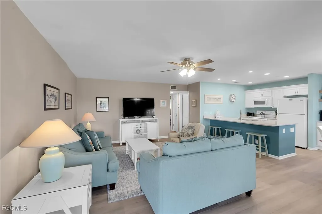 827 E Gulf Drive Sanibel FL 33957