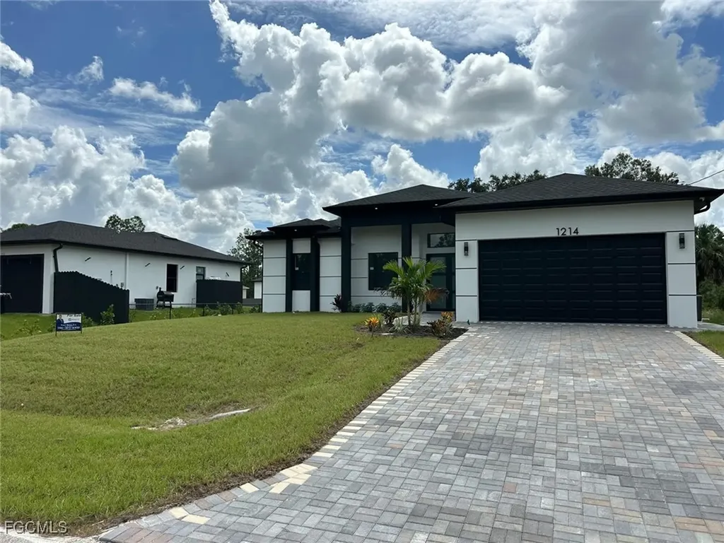 1214 Cherry Street E Lehigh Acres FL 33974