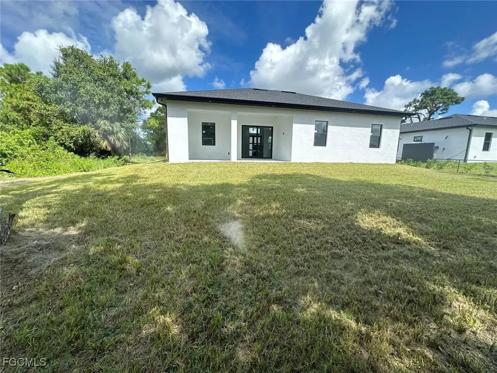1214 Cherry Street E Lehigh Acres FL 33974