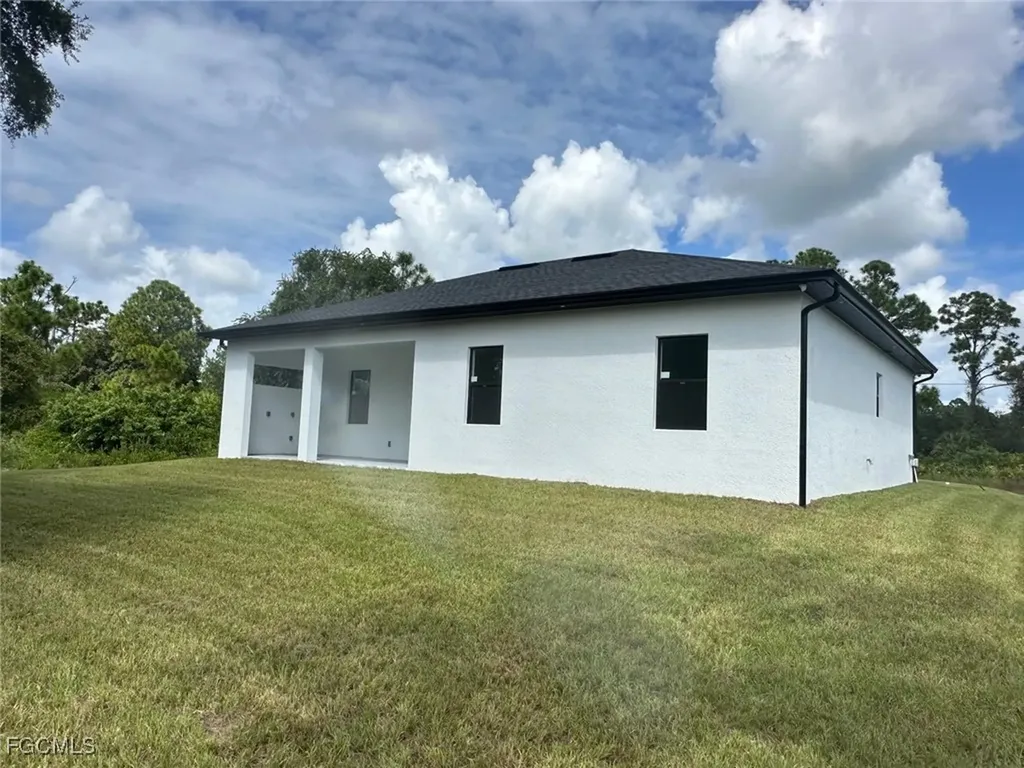 1214 Cherry Street E Lehigh Acres FL 33974